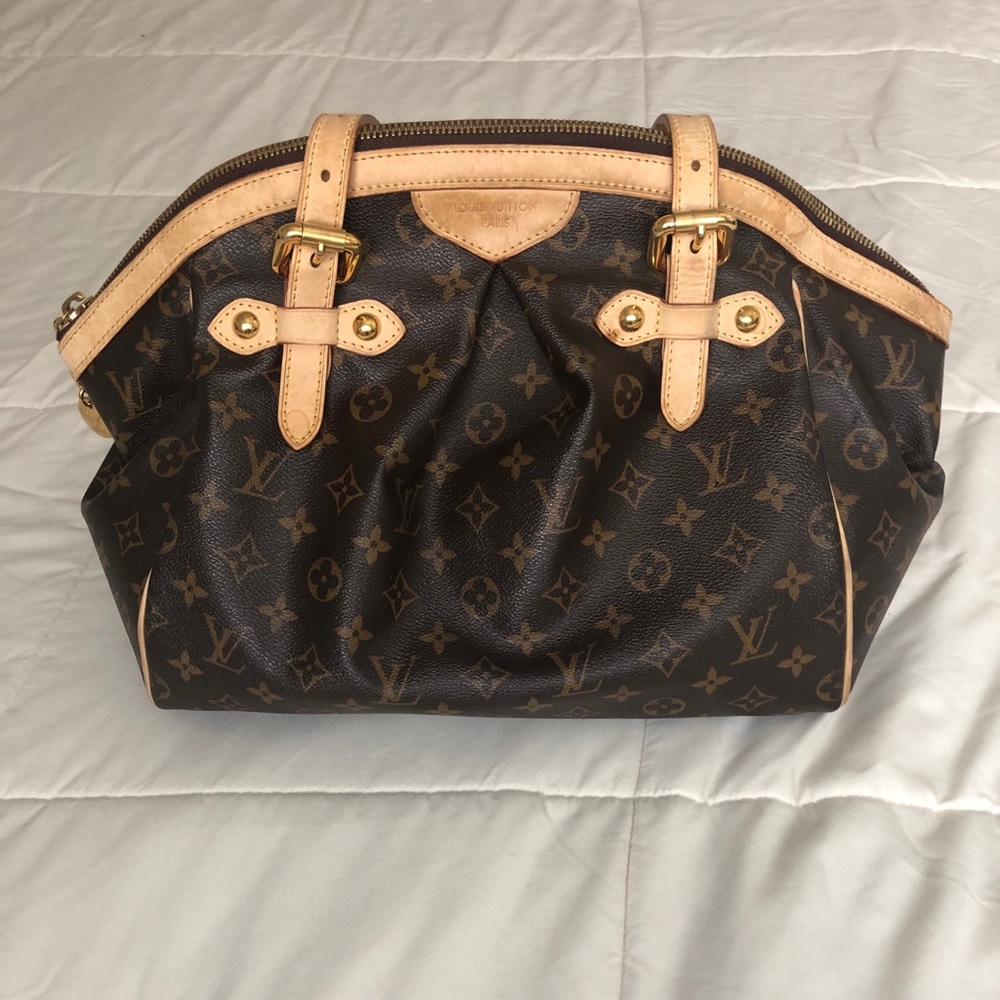 Louis Vuitton Tivoli GM Monogram Handbag